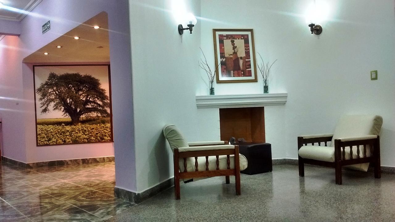 Hotel Cruce Del Desierto Veinticinco de Mayo  Exterior foto